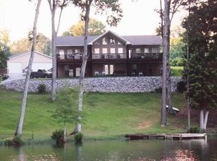 925 Buchanan Peninsula Rd, Cherokee, AL 35616