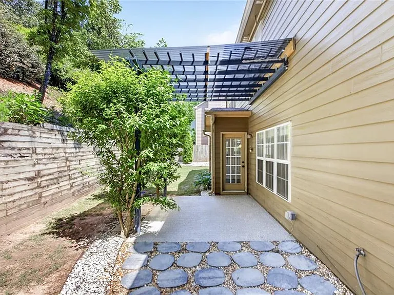 28 Stonehenge Ct — Photo 50