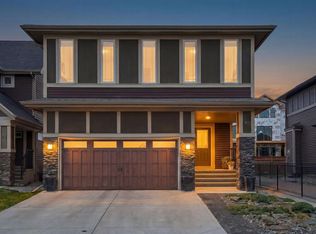 81 S Mount Rae Hts, Okotoks, AB T1S0P1