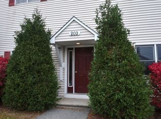 203 Palm St APT 6, Bangor, ME 04401