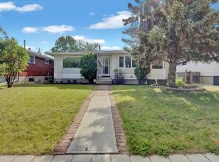 11447 127th St NW #1A, Edmonton, AB T5M 0V2