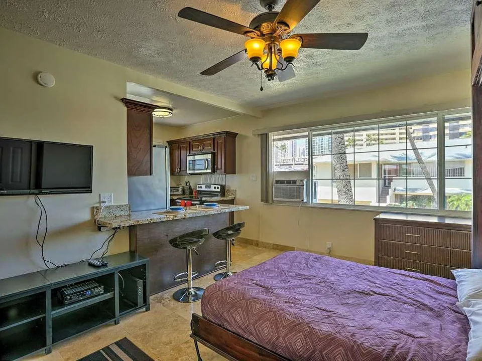 1965 Ala Wai Blvd #7