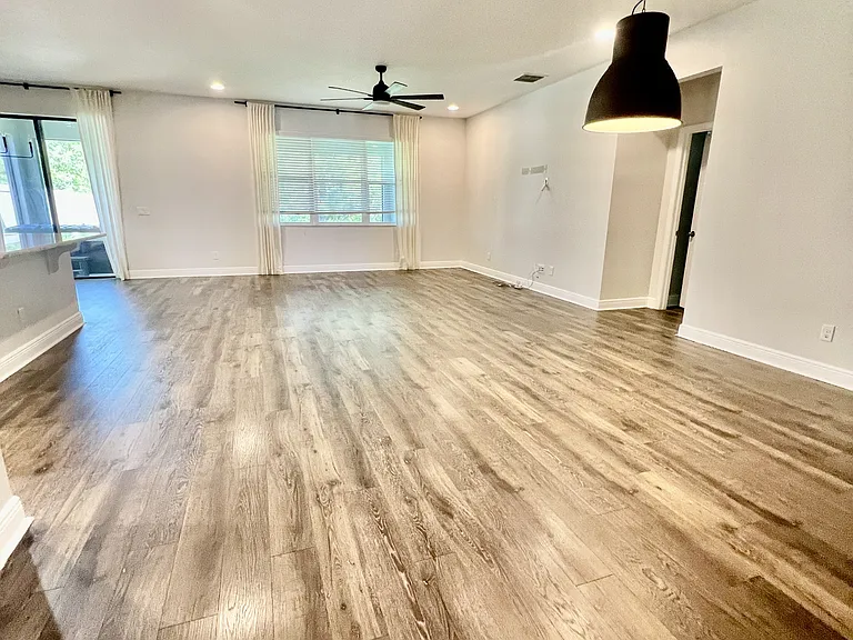 7942 Roma Dune Dr — Photo 28