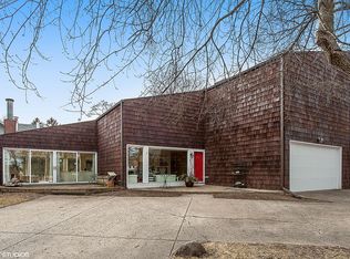 427 Illinois Rd, Wilmette, IL 60091