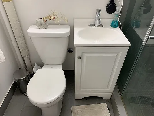 Rented by Sky Management | media 19