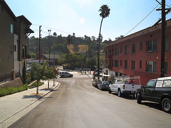 5th image of 1616 Delta St
