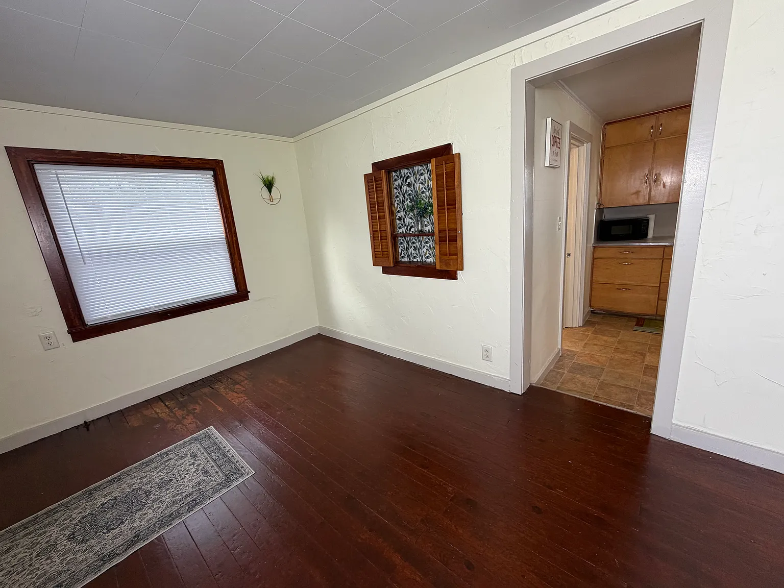 2 bed, 735 sqft, $1,025 — Photo 4