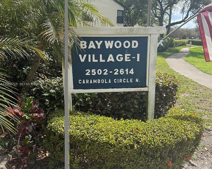 2590 Carambola Cir N #1877