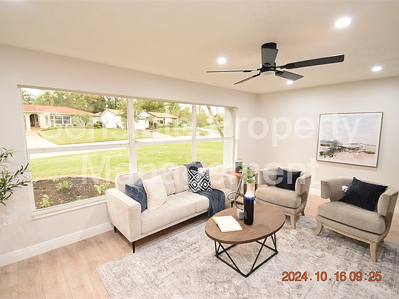 3rd image of 308 N Bay Hills Blvd