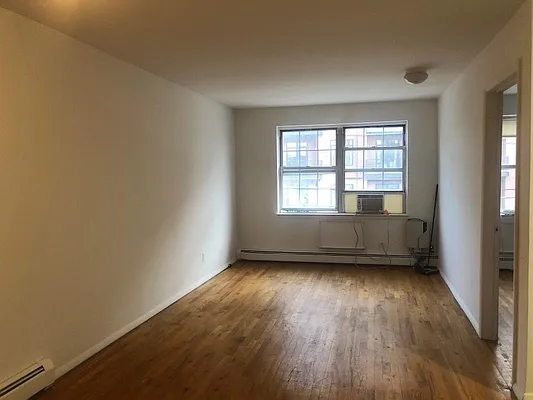 Rented by Dream Space Realty | media 10