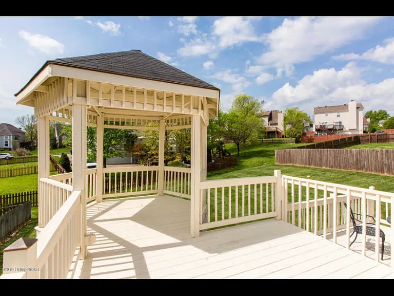 5304 Silver Wing Blvd — Photo 2
