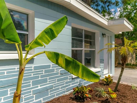 3rd image of 3809 Papai Dr
