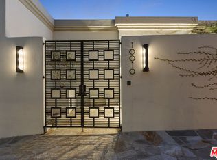 10010 Reevesbury Dr, Beverly Hills, CA 90210