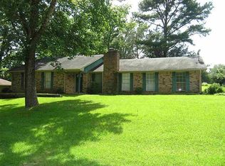 201 Pebble Brook Dr, Clinton, MS 39056