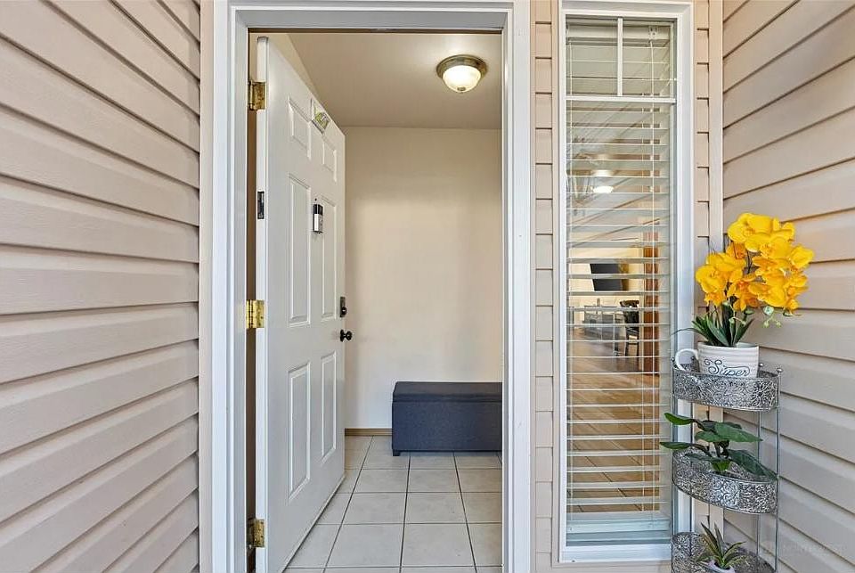 2nd image of 15414 35th Ave W Unit 50