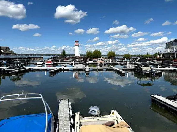 5230 Lakeshore Dr #B-42, Sylvan Lake, AB T4S 1E8