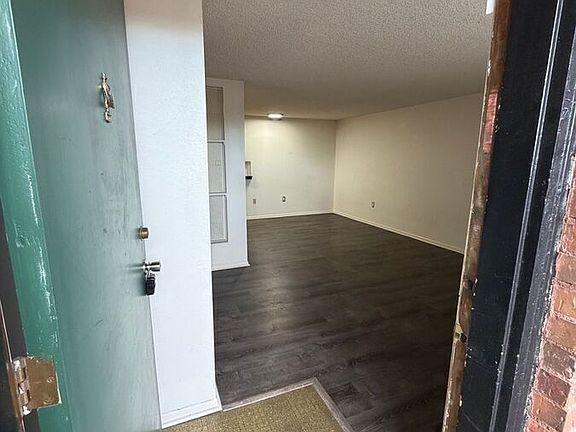 2nd image of 3305 S Clarkson St APT 303