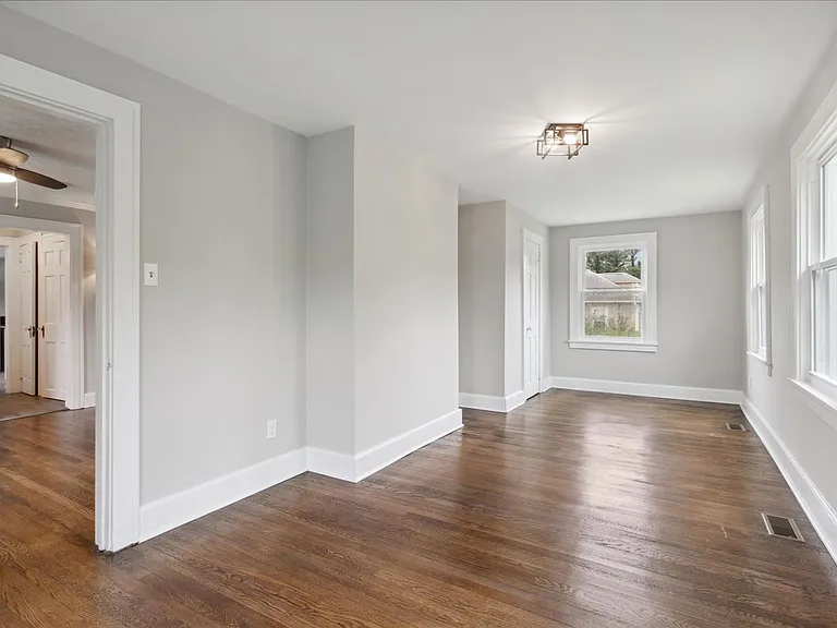 101 Pulaski St — Photo 7