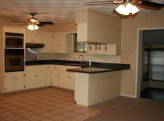 4th image of 1307 Boyd Dr