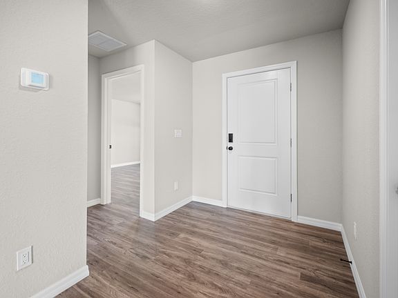 3rd image of 2944 Belleville Ter