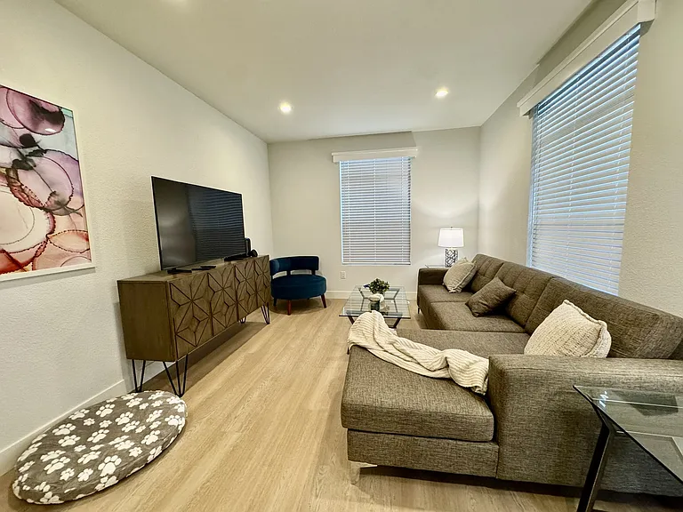 53 N Conejo School Rd — Photo 5