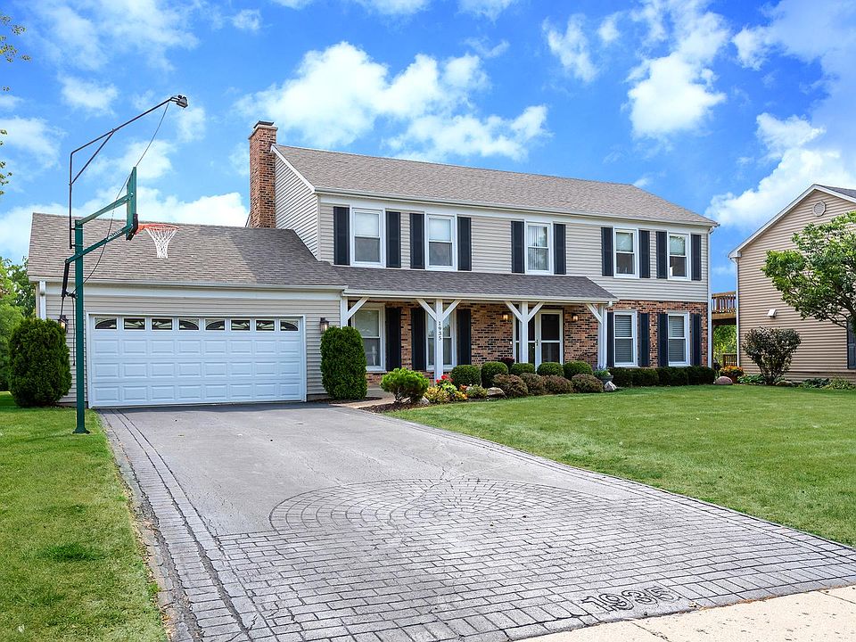 1st image of 1935 Fairway Ct