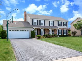 1935 Fairway Ct, Hoffman Estates, IL 60169