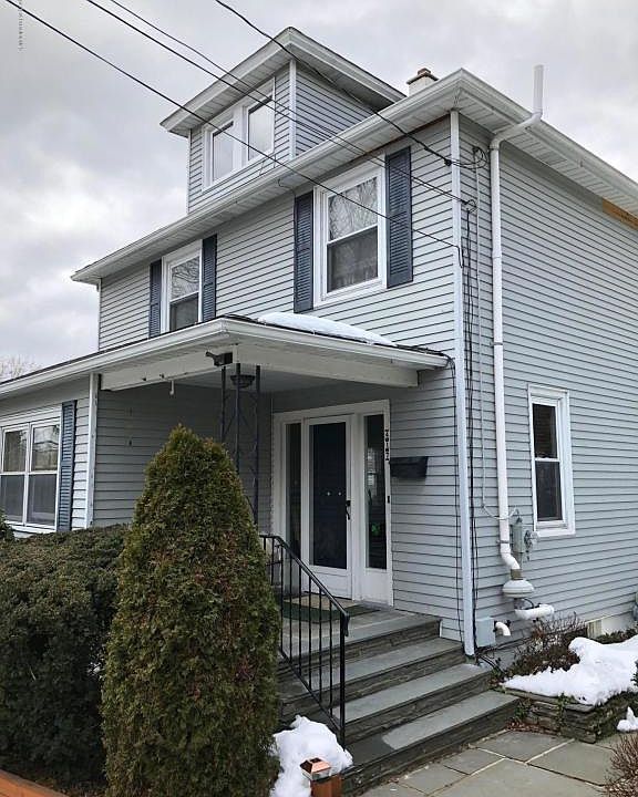 417 Highland Ave Clarks Summit PA Zillow Apartments for Rent in Clarks Summit