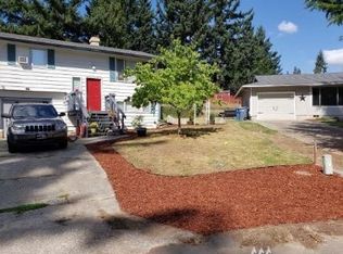11812 211th Ave E, Bonney Lake, WA 98391