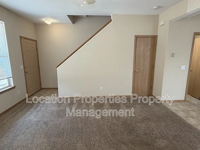 2201 Westdale Rd #C12 — Photo 12
