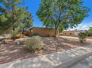 4724 Hilton Ave NE, Albuquerque, NM 87110