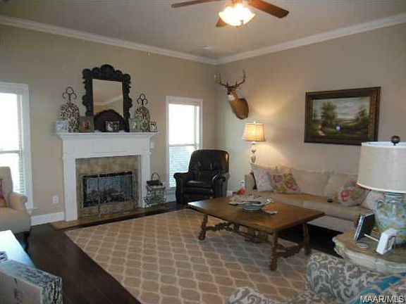 4th image of 5800 Amberwood Ln