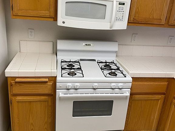 5th image of 2800-2806 N Zachary St #2804