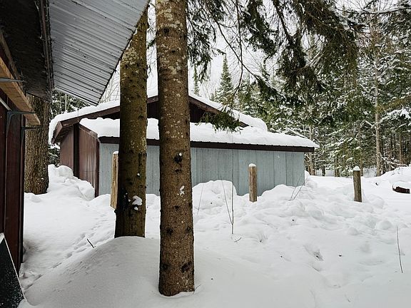 4th image of 25787 W Lakeshore Dr