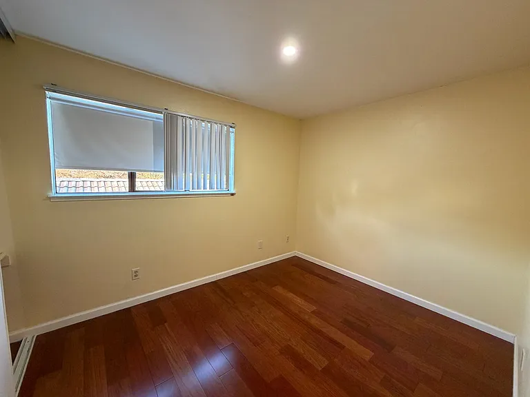 6 Basin Ct — Photo 32