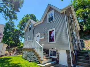 54 Rockaway St FLOOR 2, Lynn, MA 01902