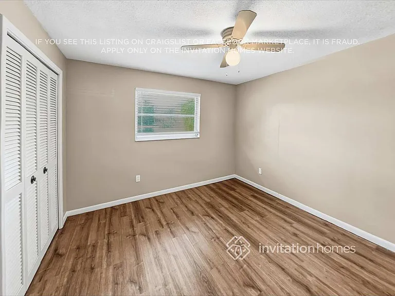 11577 Pine St — Photo 17