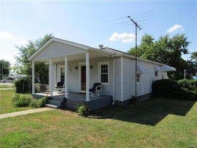 401 E Evergreen St, Desloge, MO, 63601