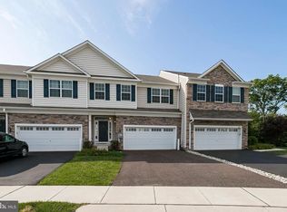 244 Fairfield Cir W, Royersford, PA 19468