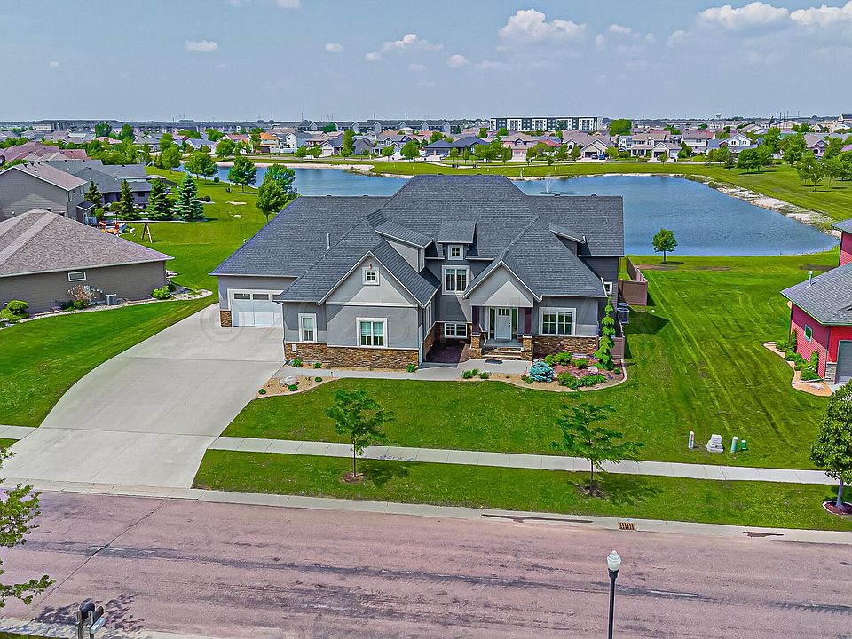 4715 Woodhaven St S, Fargo, ND 58104 MLS 232382 Zillow
