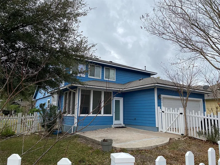 1850 Logan Dr — Photo 20