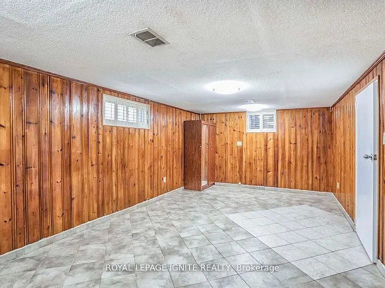 71 Barrymore Rd #BASEMENT — Photo 9