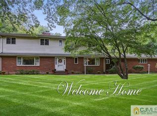 108 Beekman Rd, Monmouth Junction, NJ 08852