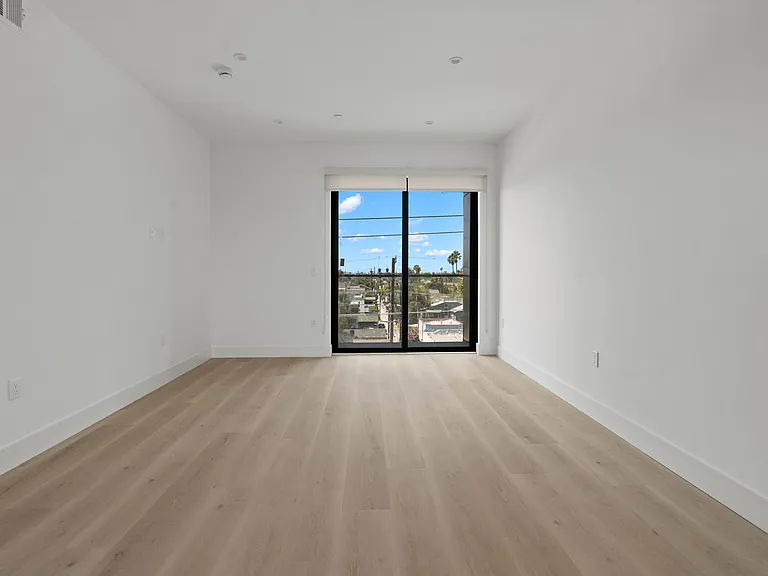 1808 Lincoln Blvd — Photo 75