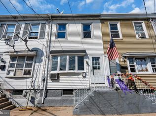 911 George St, Gloucester City, NJ 08030