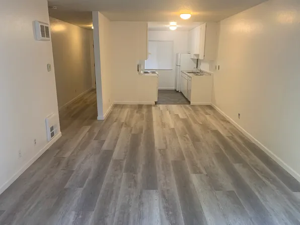 479 Crescent St #12, Oakland, CA 94610