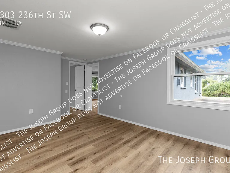 5303 236th St SW — Photo 15