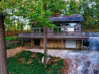 111 E Melchoir Dr S, Santa Claus, IN, 47579