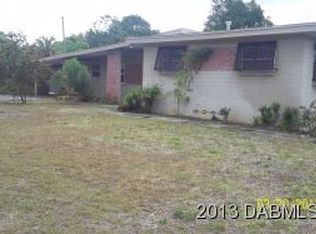 527 Skyview Ln, Daytona Beach, FL 32114