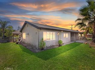 301 E 6th St, Perris, CA 92570
